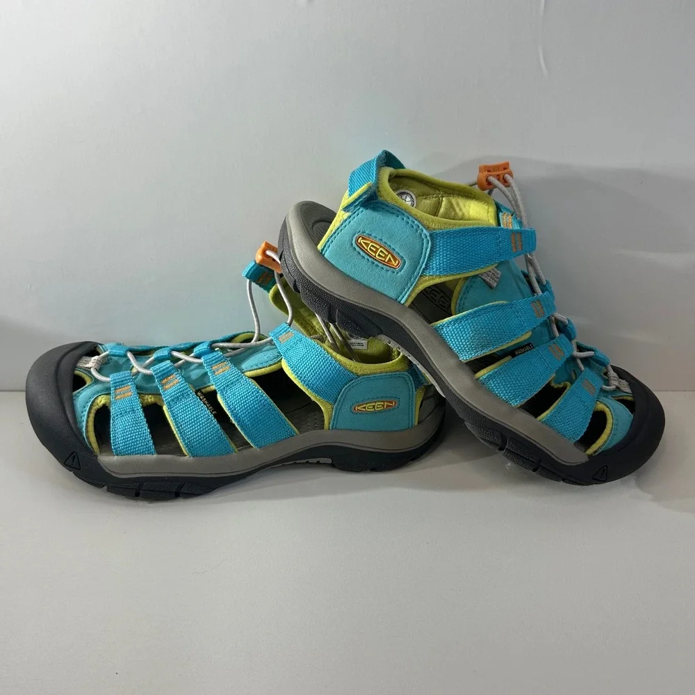 Keen Gorpcore Newport H2 Sandals Size 5 Big Kids Blue Washable Water Shoes